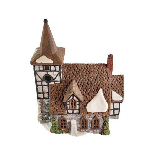 Dept 56 Old Michael's Church HERITAGE VILLAGE COLLECTION Dickens Village #5562-0 - Picture 9 of 16